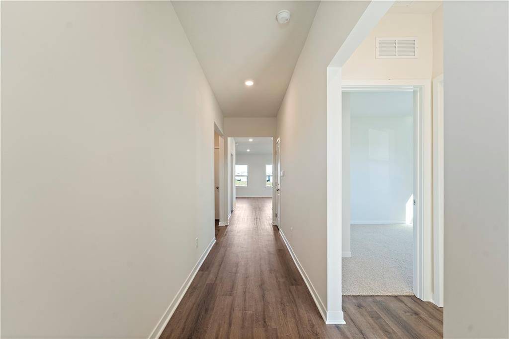 19691 W 201st ST, Spring Hill, KS 66083