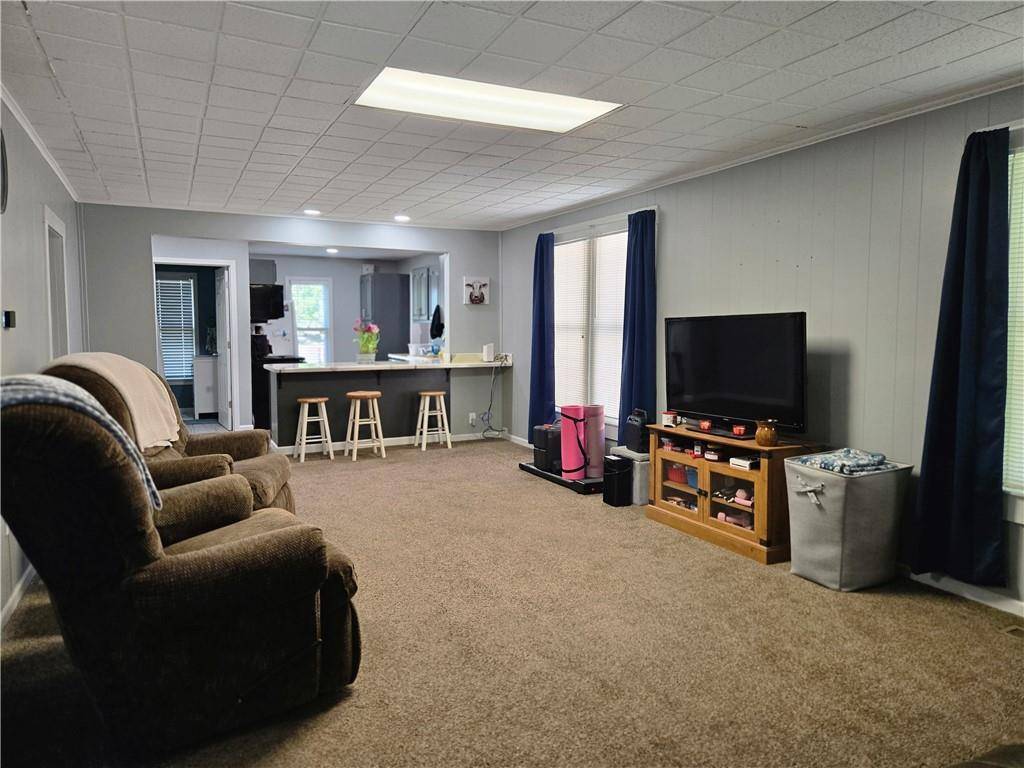 422 W 9th ST, Pittsburg, KS 66762