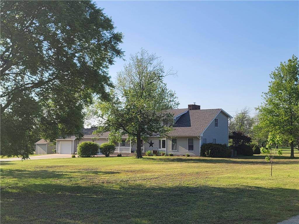 21 Golfview DR, Fort Scott, KS 66701