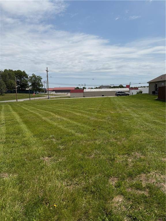 1910 Howenstein ST, Cameron, MO 64429