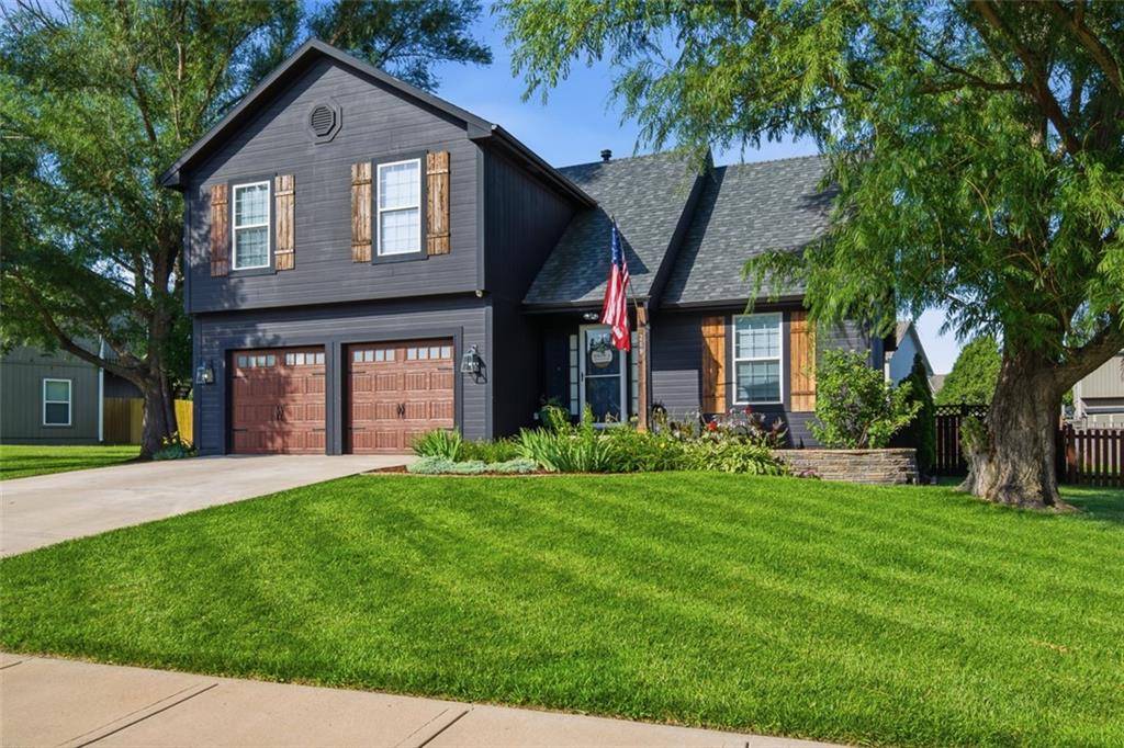 269 W Cheyenne ST, Gardner, KS 66030