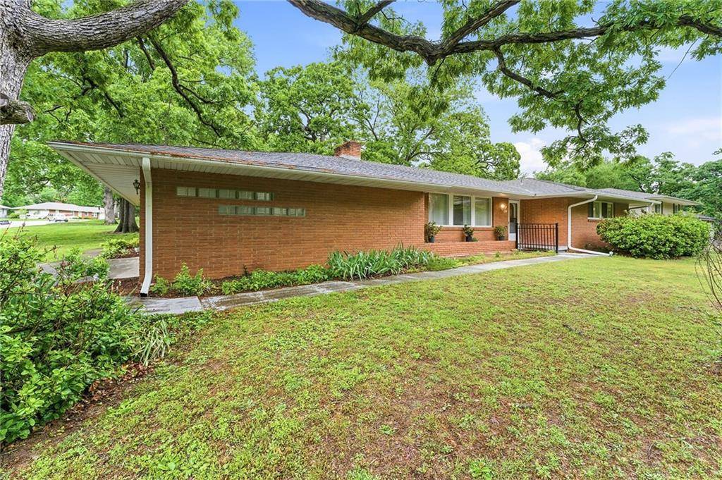 711 W Montgomery ST, Clinton, MO 64735