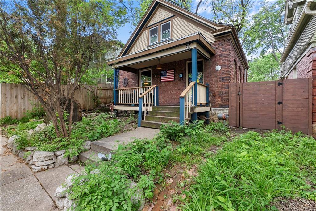 715 E 43RD ST, Kansas City, MO 64110