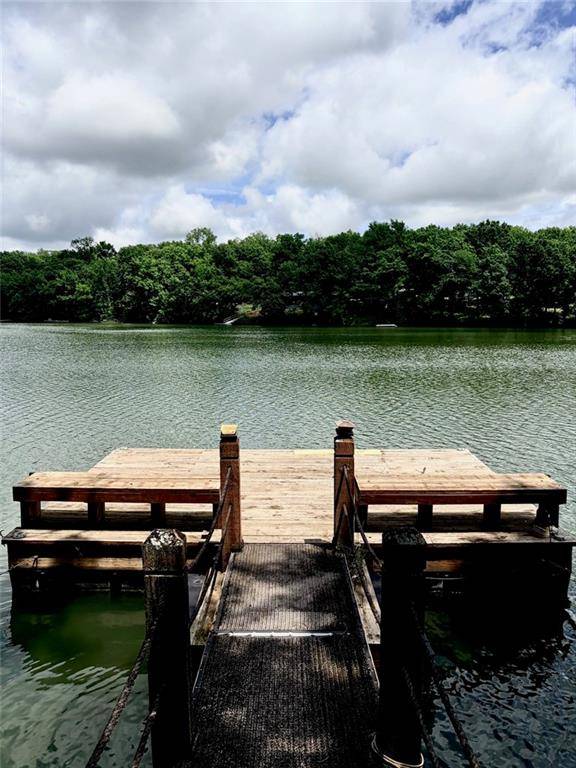 33 NW Lakeside DR, La Cygne, KS 66040