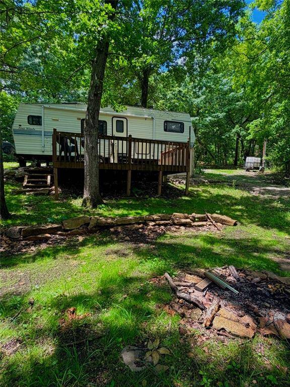 33 NW Lakeside DR, La Cygne, KS 66040