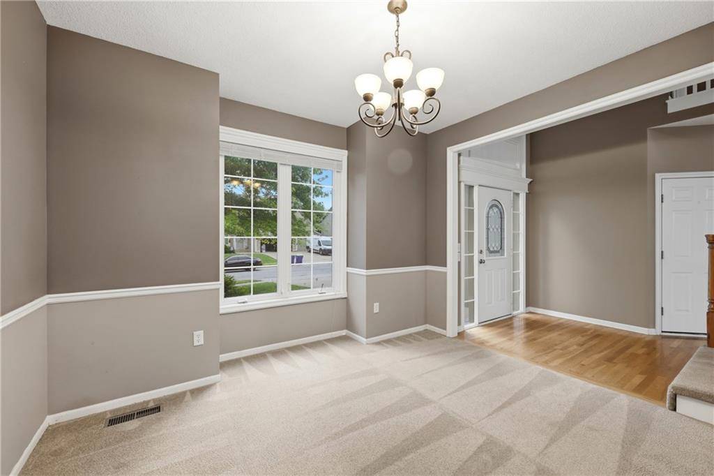 361 W Westhoff PL, Gardner, KS 66030
