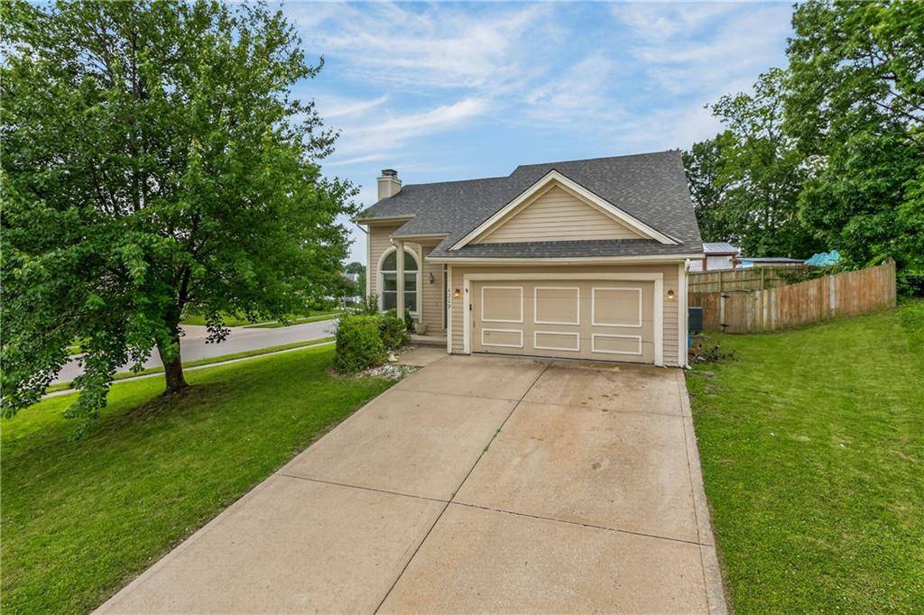 6209 NE 48TH TER, Kansas City, MO 64119