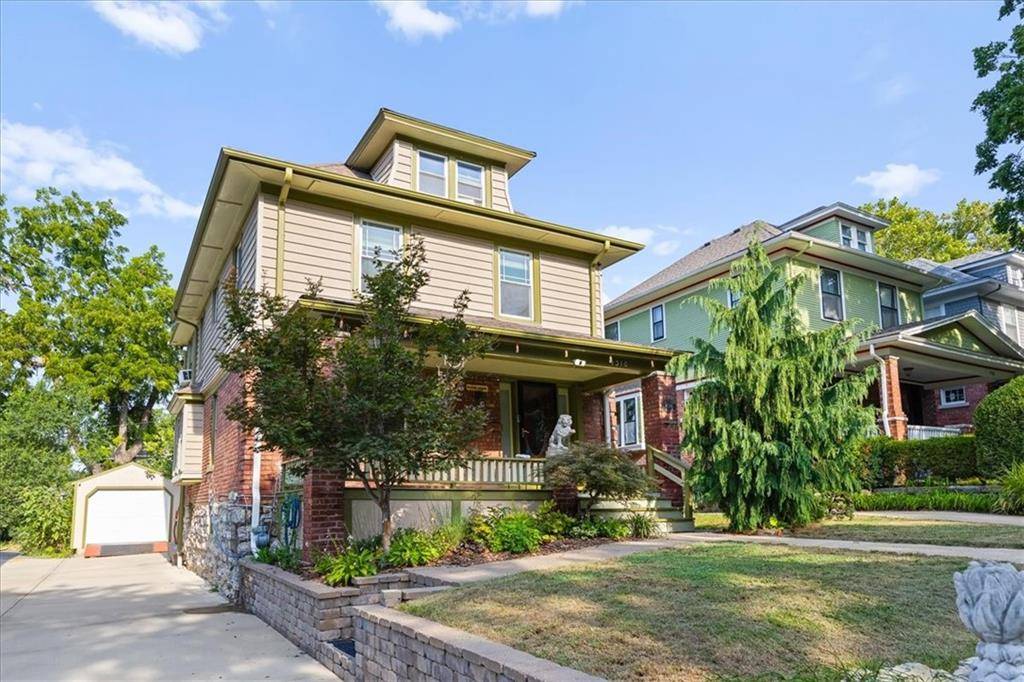 4310 Campbell ST, Kansas City, MO 64110