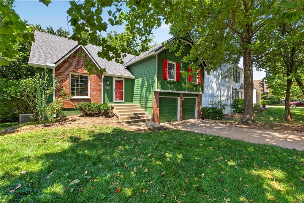 15624 W 81st ST, Lenexa, KS 66219