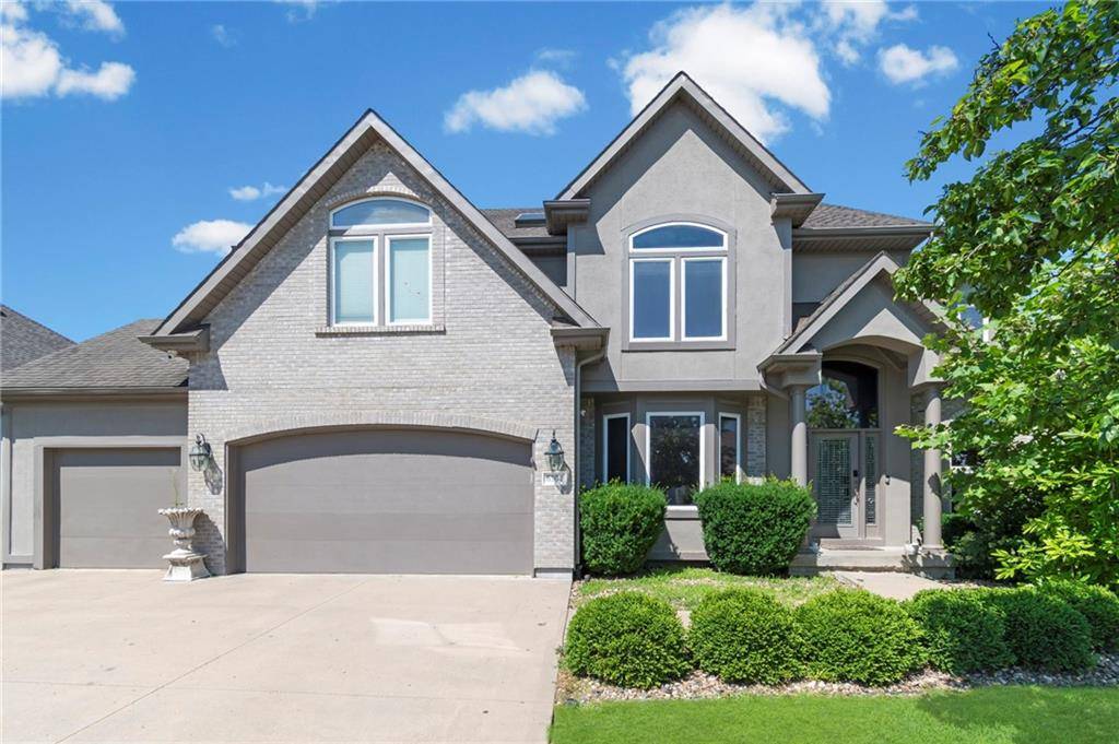 6304 N Kensington CT, Kansas City, MO 64119