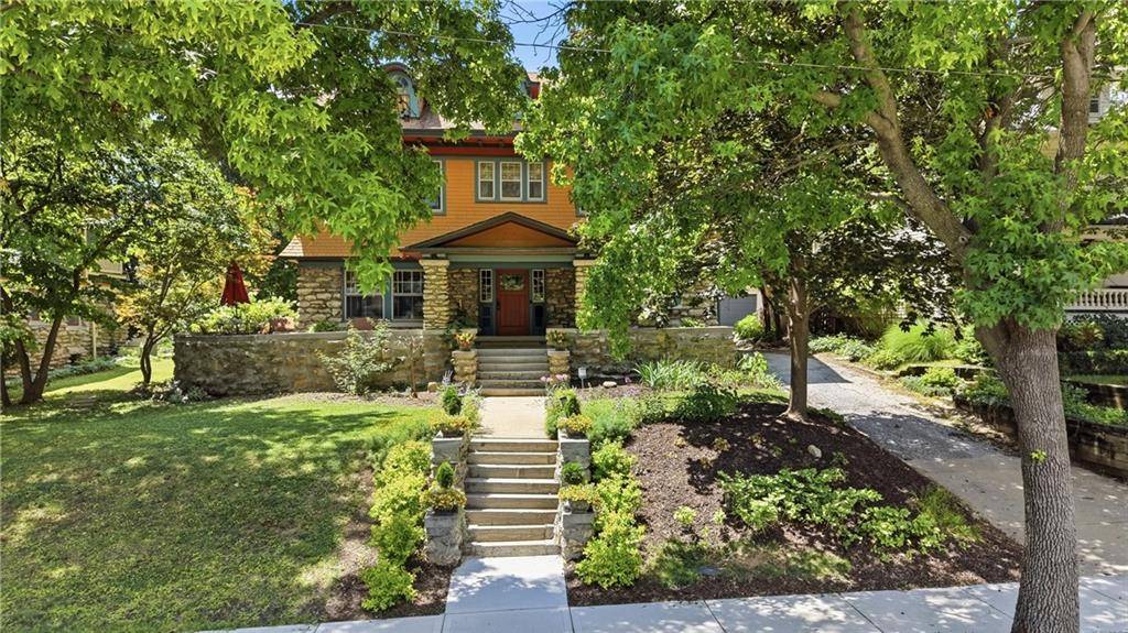 3632 Campbell ST, Kansas City, MO 64109