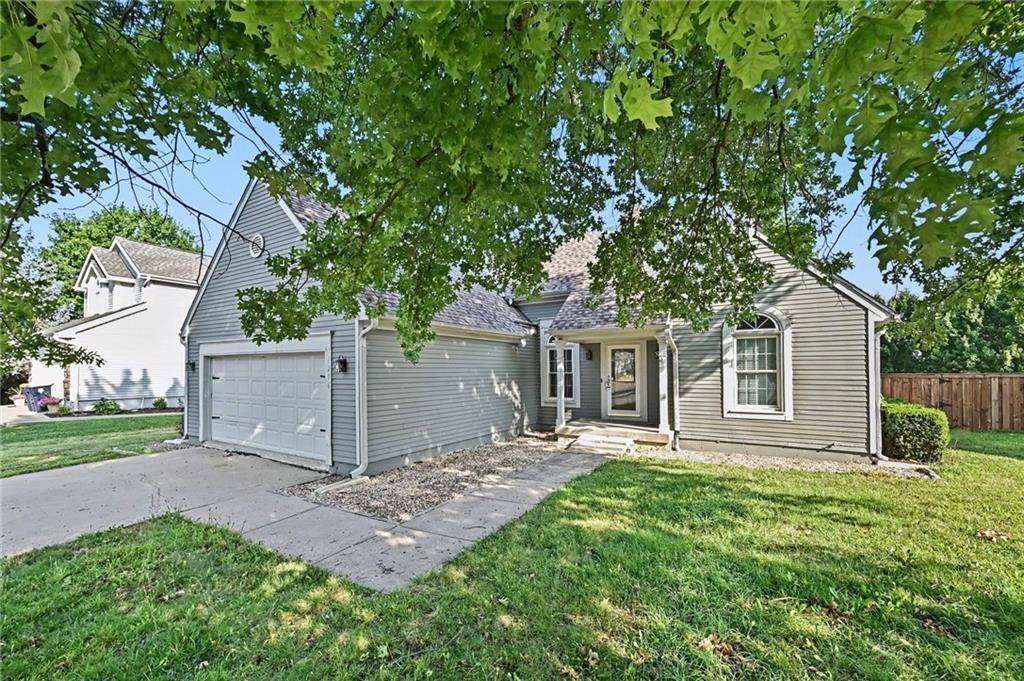 7216 NW 85th ST, Kansas City, MO 64153