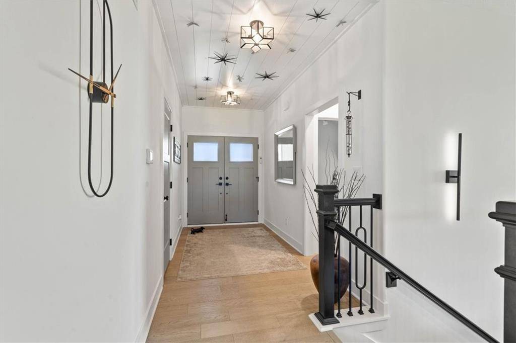 6141 N Chelsea AVE, Kansas City, MO 64119