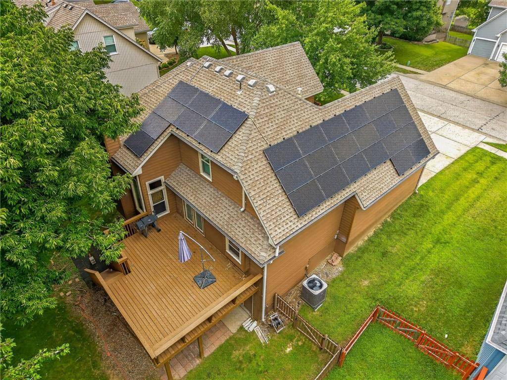 7508 N Palmer AVE, Kansas City, MO 64158