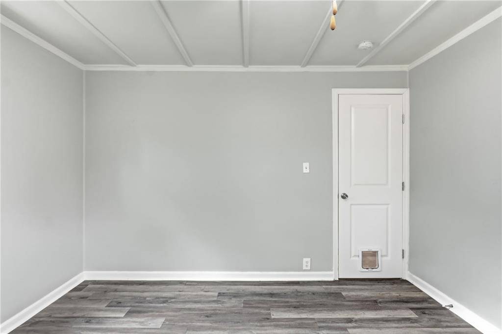 6108 N Charlotte ST, Kansas City, MO 64118
