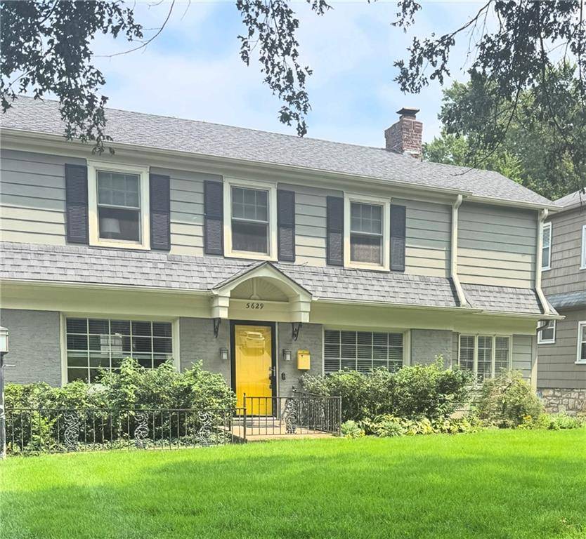 5629 Oak ST, Kansas City, MO 64110