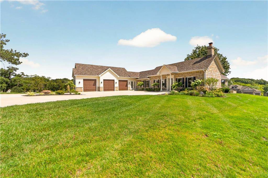 12811 W 71st ST, Shawnee, KS 66216