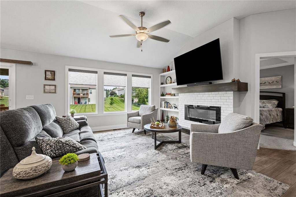 16920 NW 132nd TER, Platte City, MO 64079