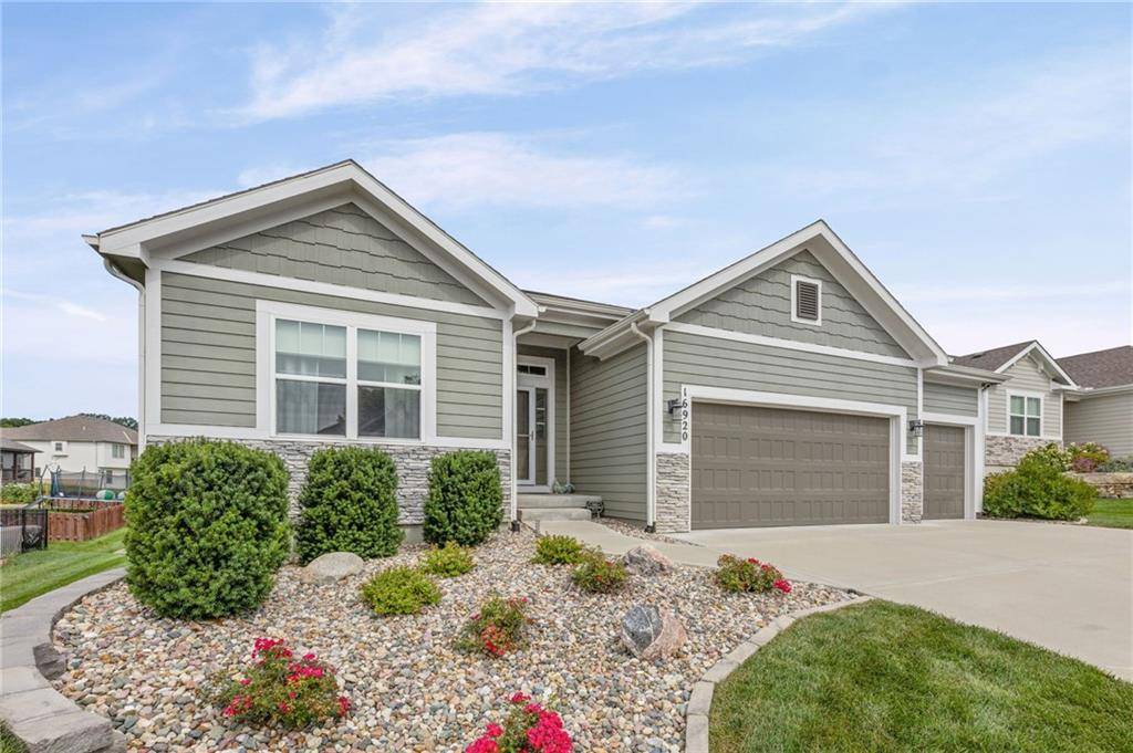 16920 NW 132nd TER, Platte City, MO 64079