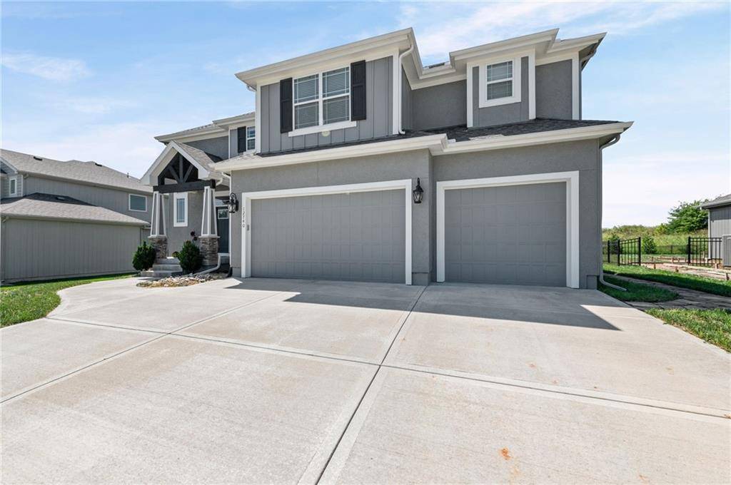 12740 N Imperial DR, Platte City, MO 64079