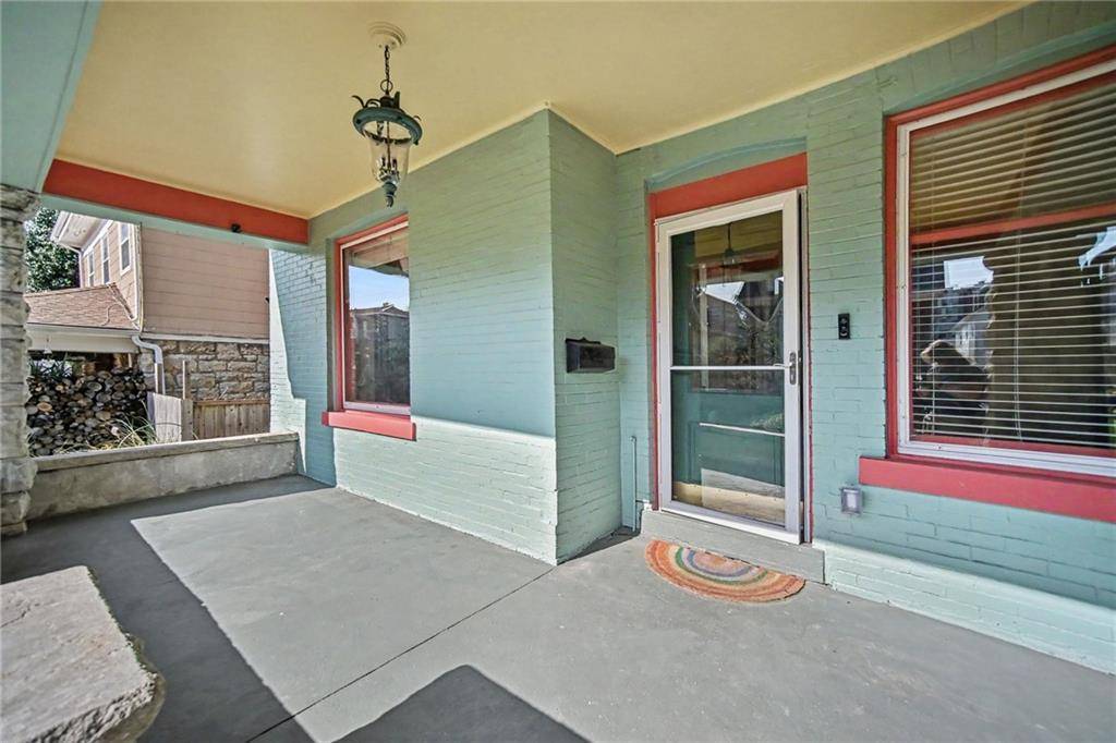 3422 Baltimore AVE, Kansas City, MO 64111