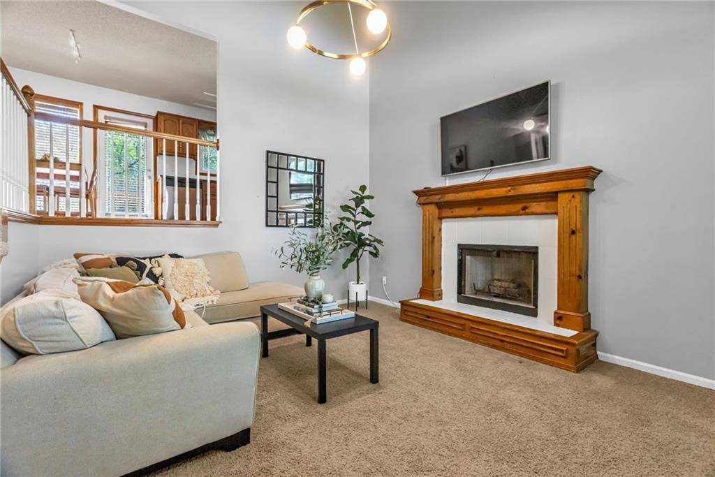 1115 NW 72nd TER, Kansas City, MO 64118