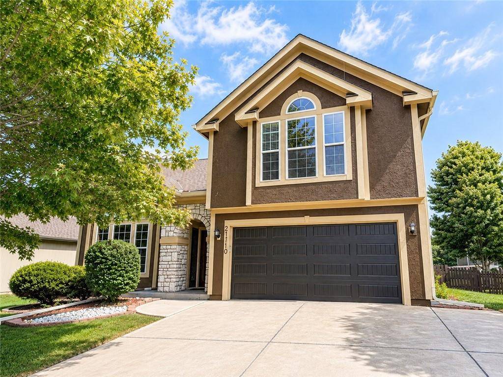 21710 W 62nd ST, Shawnee, KS 66218
