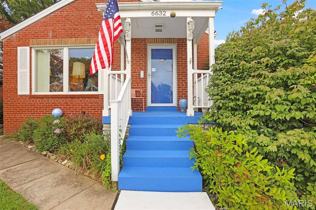 6632 Tholozan AVE, St Louis, MO 63109
