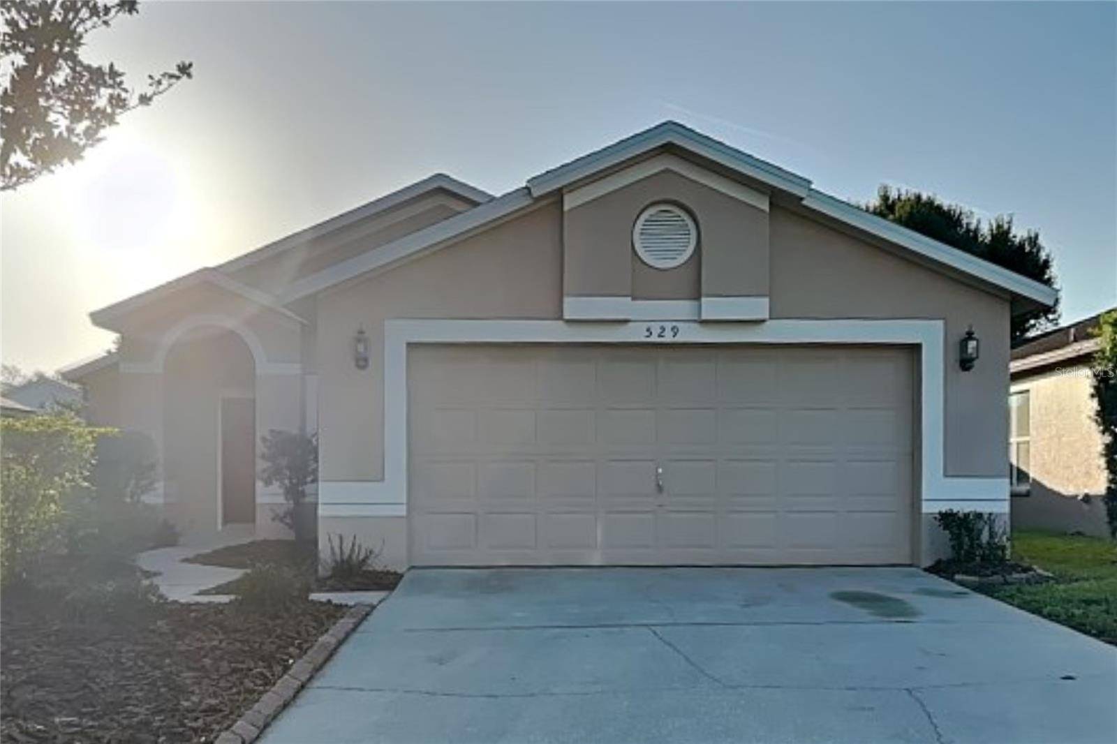 Address not disclosed, Valrico, FL 33594