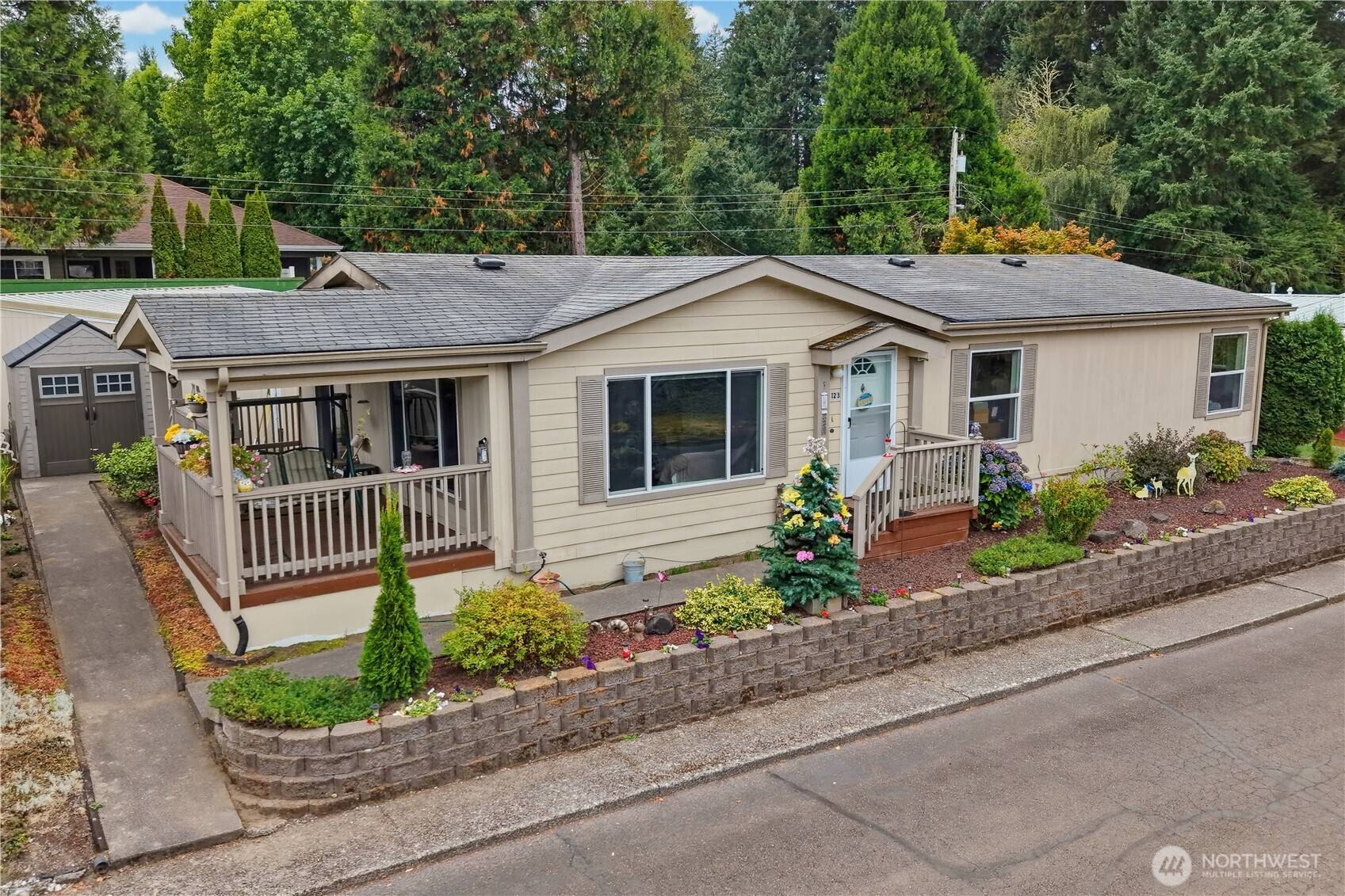 930 Trosper RD SW #SPC123, Tumwater, WA 98512
