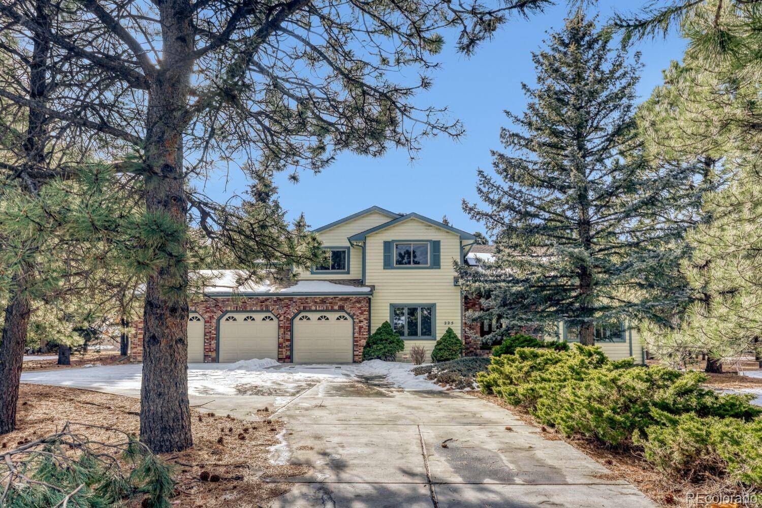 225 Sugarbush DR, Monument, CO 80132