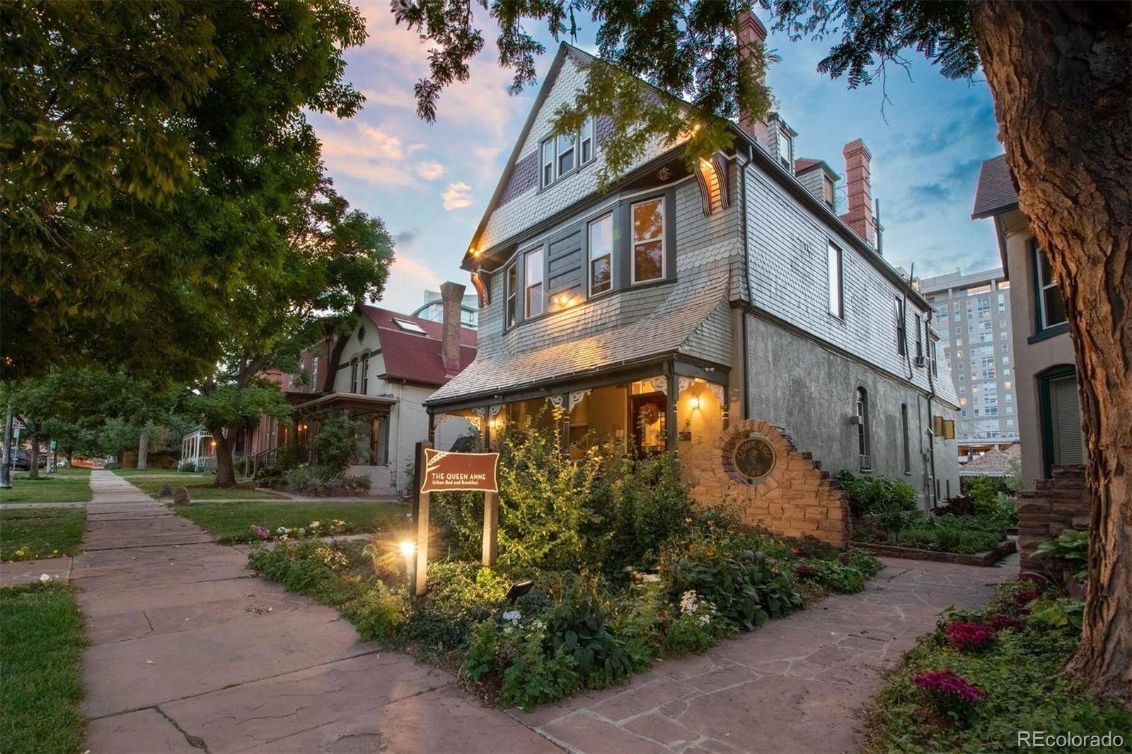 2147 Tremont PL, Denver, CO 80205