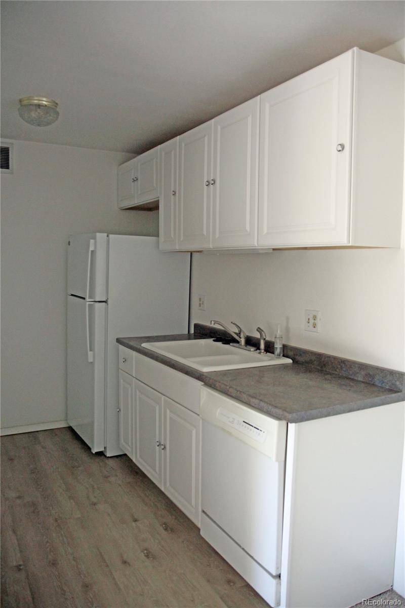 10211 Ura LN #2-208, Thornton, CO 80260