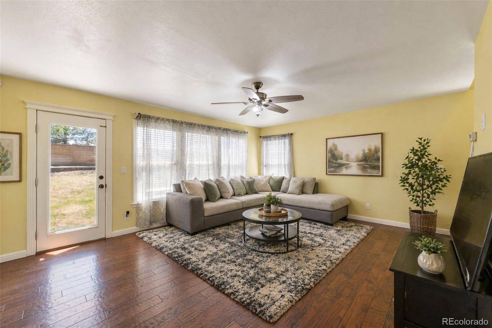 10742 Dayton WAY, Commerce City, CO 80640