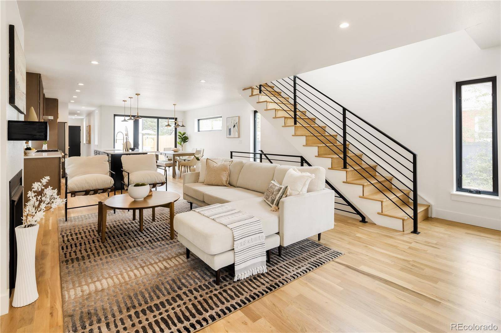 2280 S Bannock ST, Denver, CO 80223