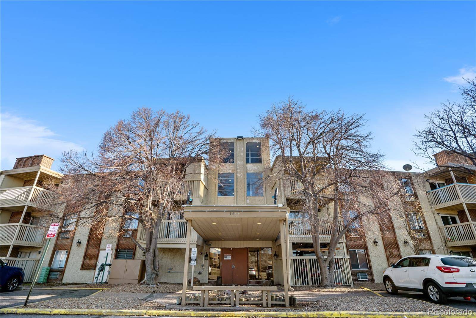 1304 S Parker RD #359, Denver, CO 80231
