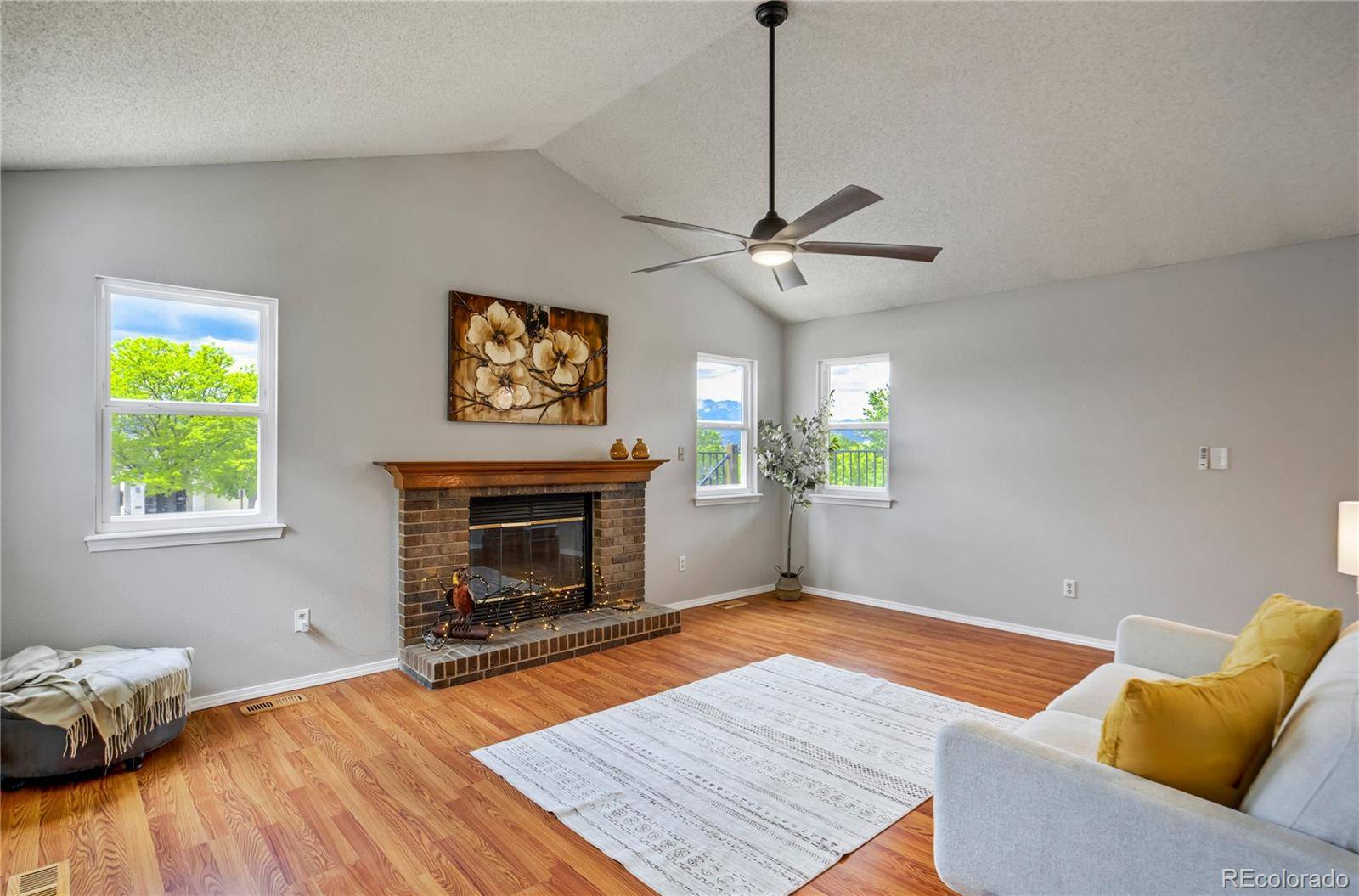 4955 Galileo DR, Colorado Springs, CO 80917