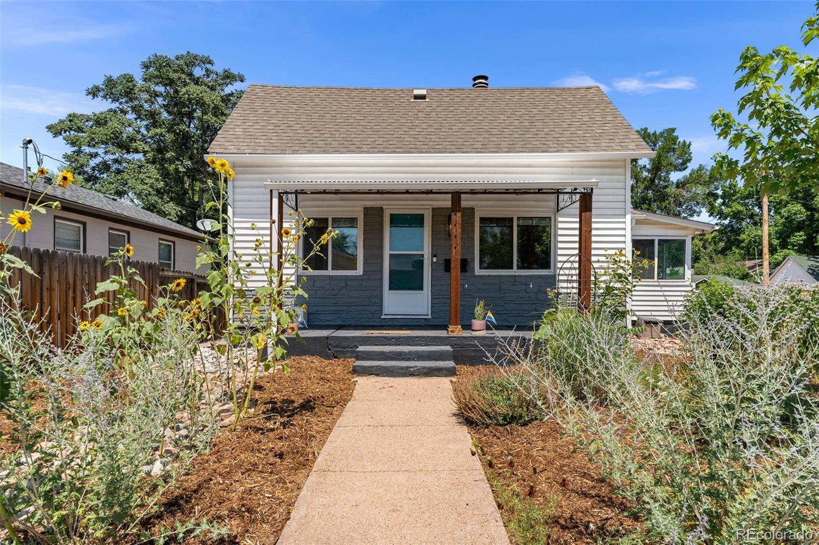 1111 E Dartmouth AVE, Englewood, CO 80113