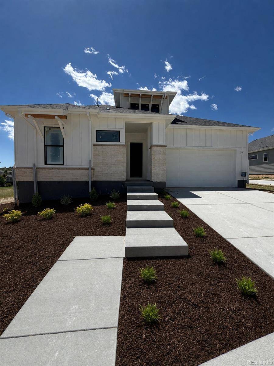2021 Grayside CIR, Castle Rock, CO 80109