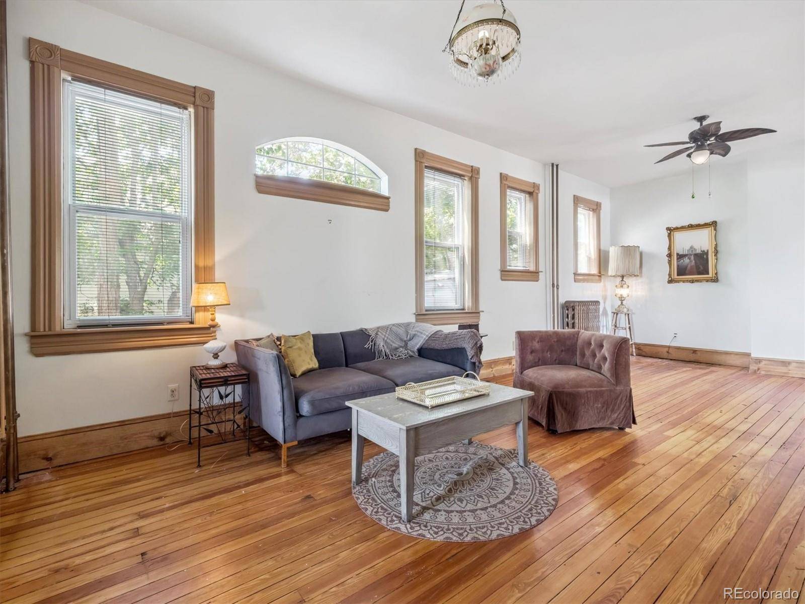 3 S Newton ST, Denver, CO 80219