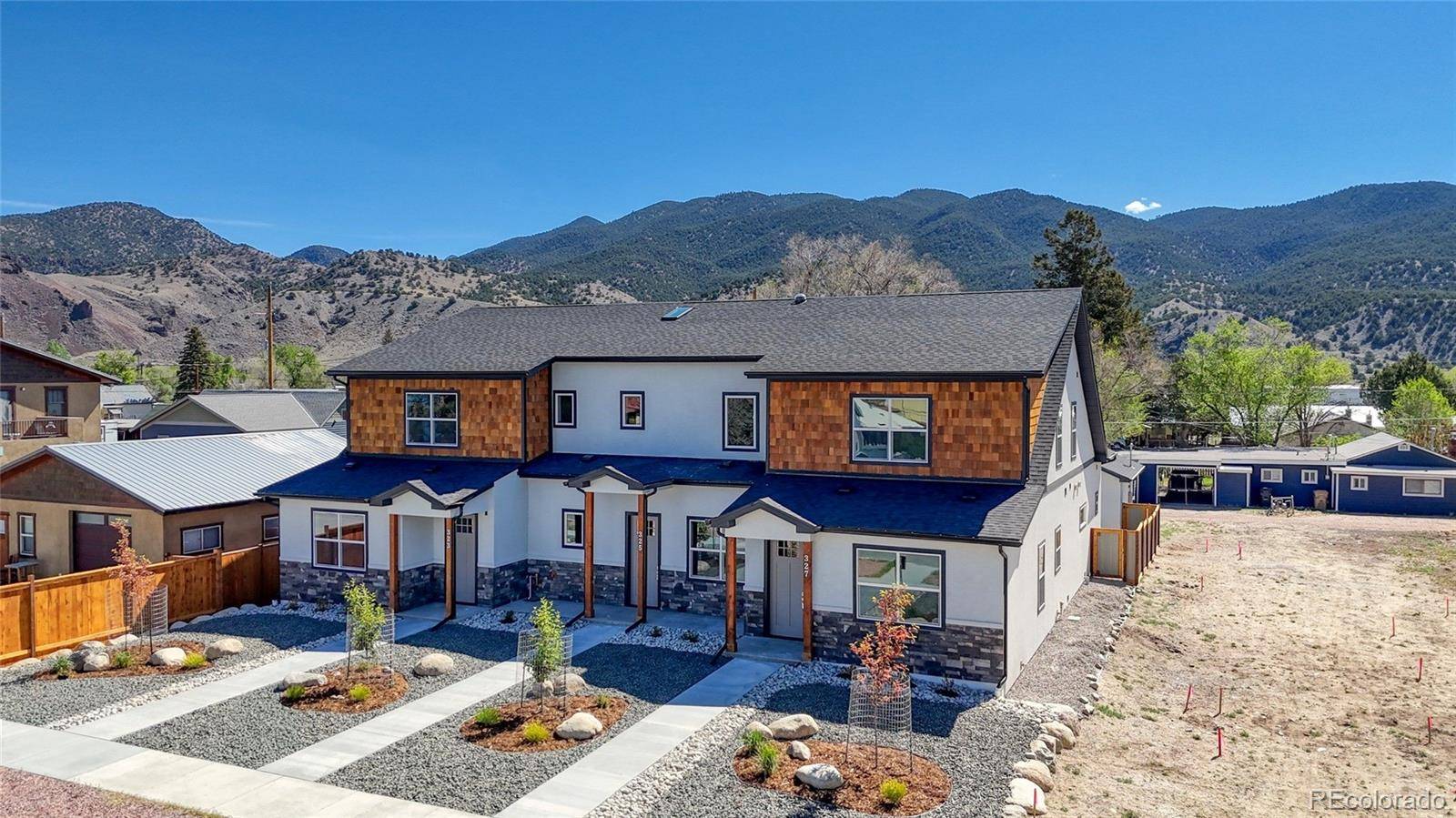 327 Palmer ST, Salida, CO 81201
