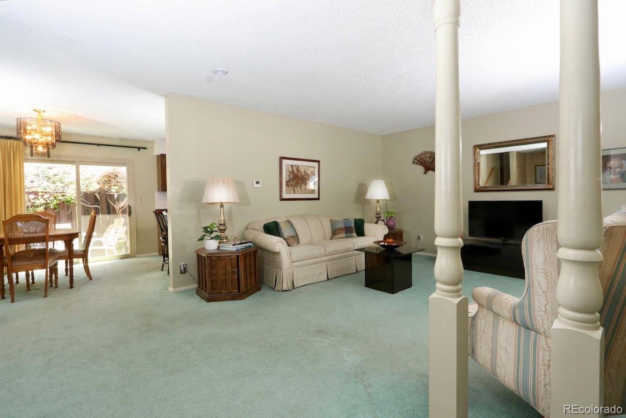 2114 Agate CT, Loveland, CO 80538