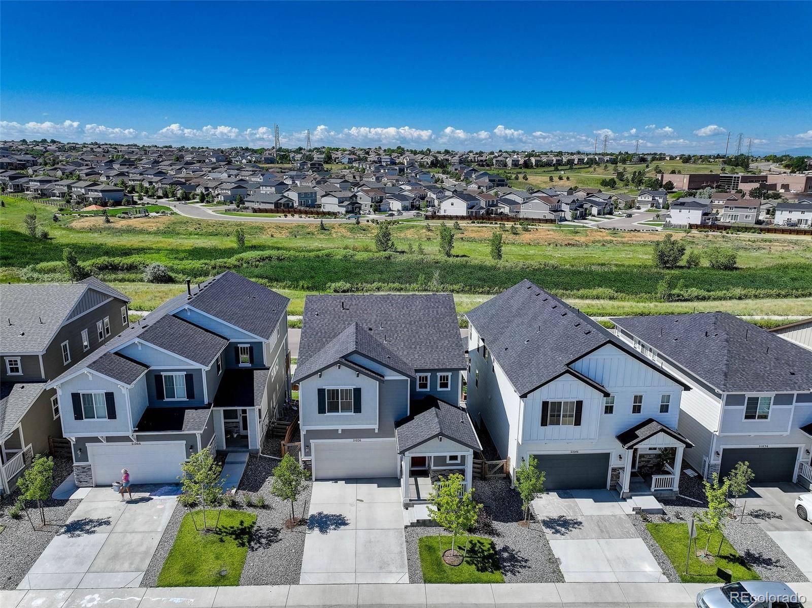 21056 E Radcliff PL, Aurora, CO 80015