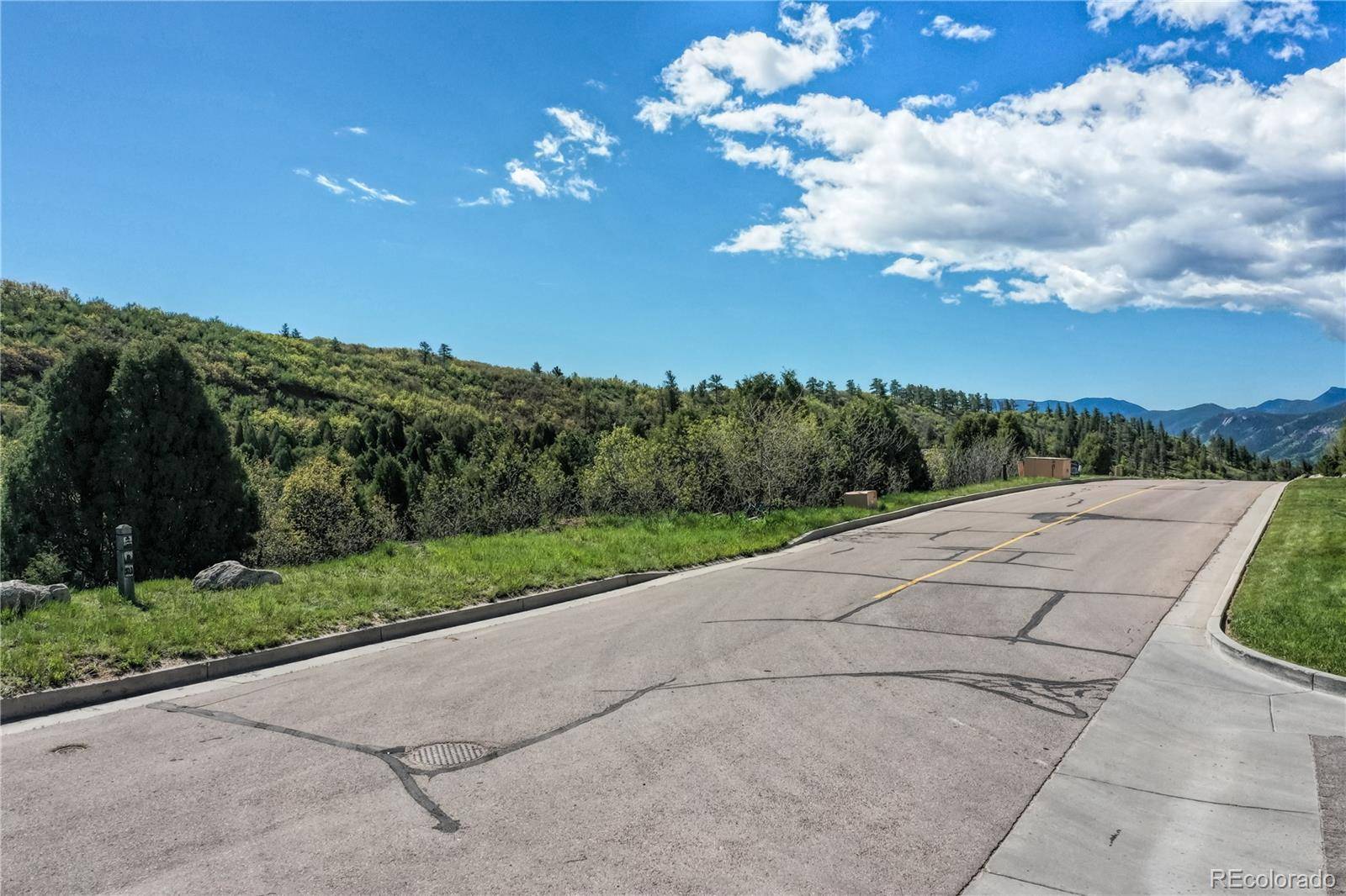 3455 Black Canyon RD, Colorado Springs, CO 80904