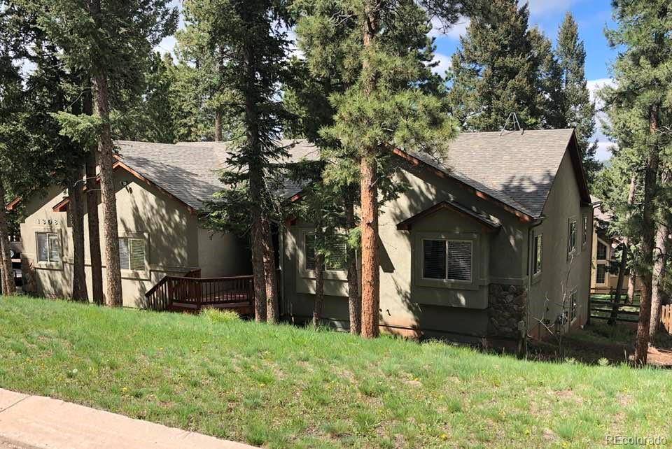 1308 Spruce Ridge LN, Woodland Park, CO 80863