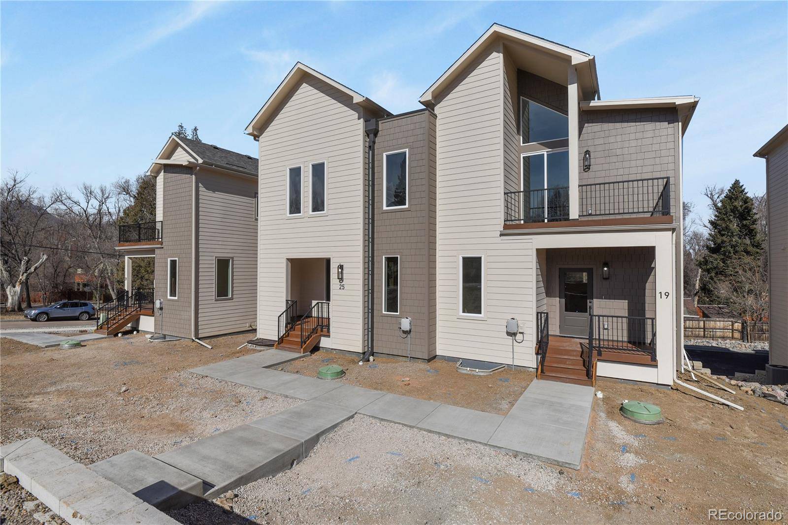 7 Noyer CT, Colorado Springs, CO 80906
