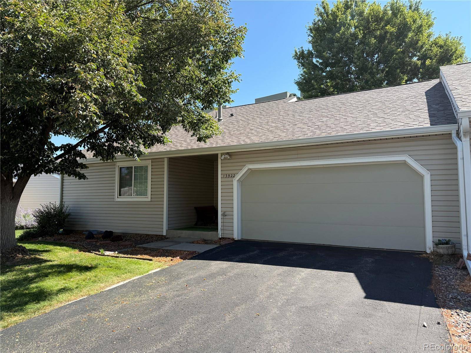 13922 E Linvale PL, Aurora, CO 80014