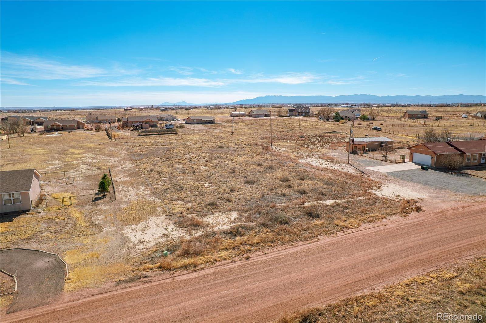 1464 E Gem DR, Pueblo, CO 81007