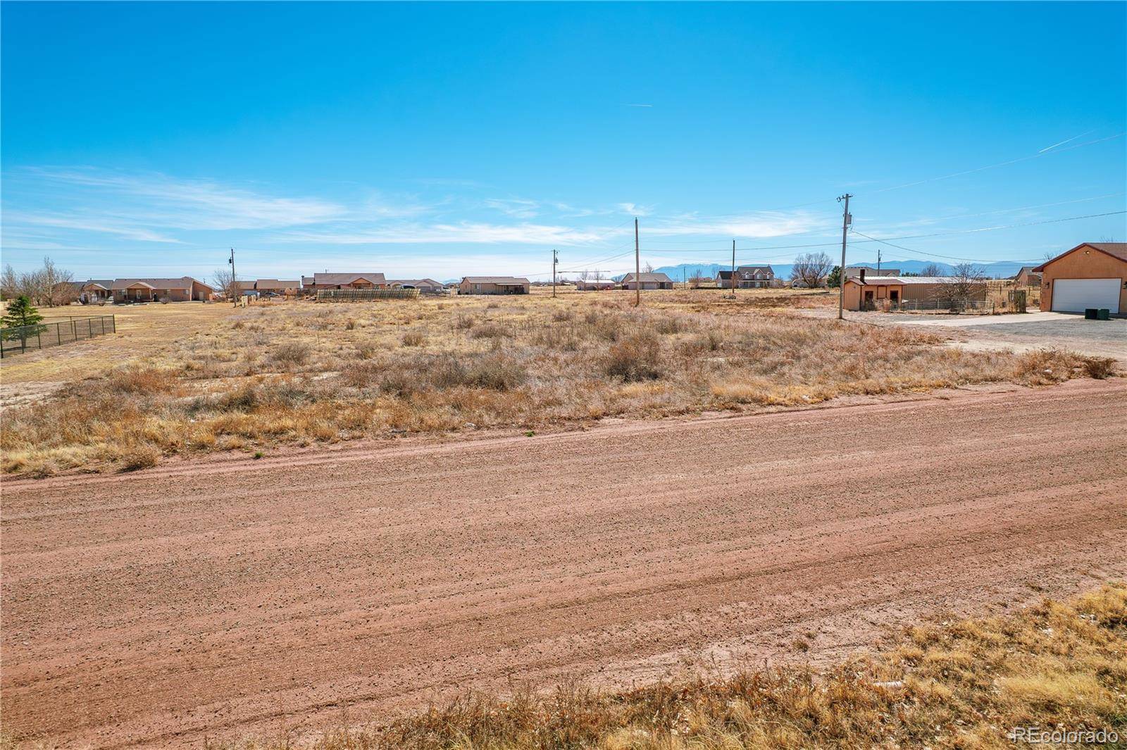 1464 E Gem DR, Pueblo, CO 81007