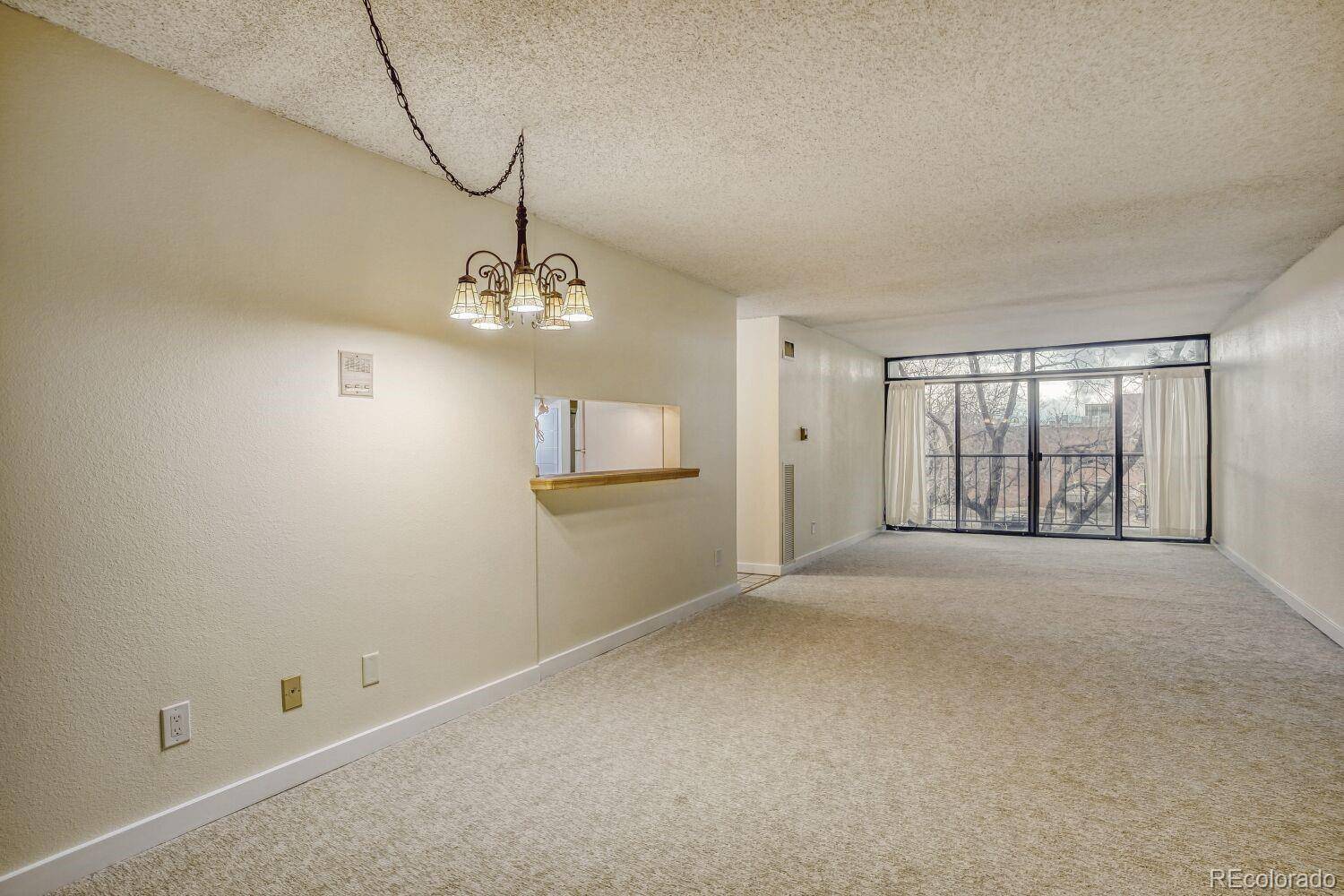 2 Adams ST #303, Denver, CO 80206
